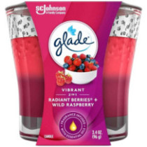 Glade Candle 2 IN 1 Radiant Berries & Wild Raspberry Glade