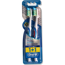 Oral-B Pro-Expert Extra clean tooth brush Medium 1+1