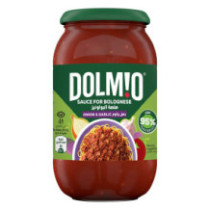 Dolmio Tomato Sauce For Bolognese Onion And Garlic 450 Gm